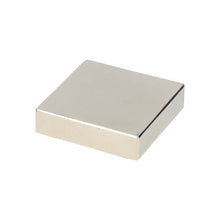 Aimant cubique en néodyme 40 x 40 x 10 mm N50 NiCuNi