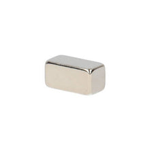 Aimant cubique en néodyme 10 x 5 x 5 mm N48 NiCuNi
