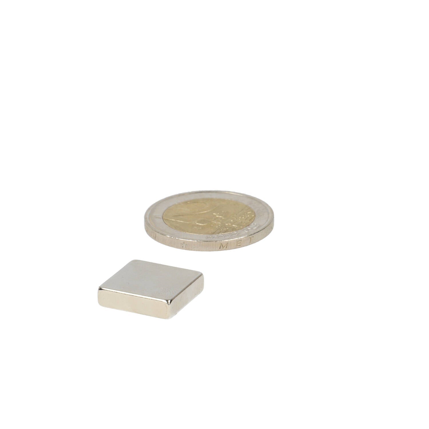 Neodymium Blokmagneet 15 x 15 x 4 mm N45 NiCuNi - Magnetenspecialist Import & Export B.V.