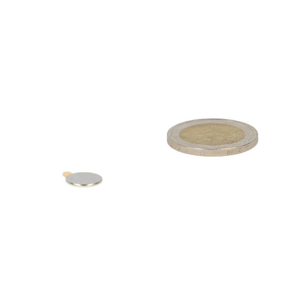Neodymium Schijfmagneet Ø10 x 1 mm N45 NiCuNi zelfklevend - Magnetenspecialist Import & Export B.V.