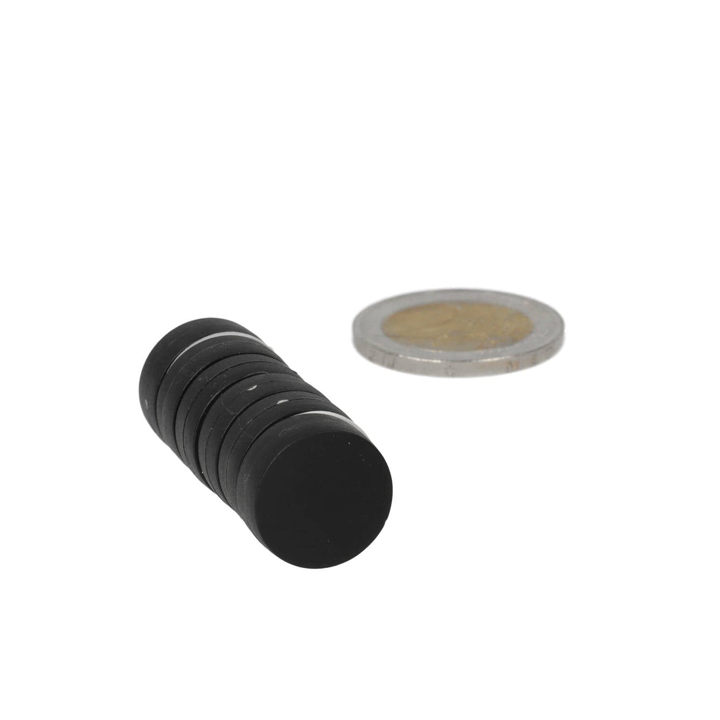 Neodymium Schijfmagneet ø16 x 6 mm N45 kunststof coating (Zwart) - Magnetenspecialist Import & Export B.V.